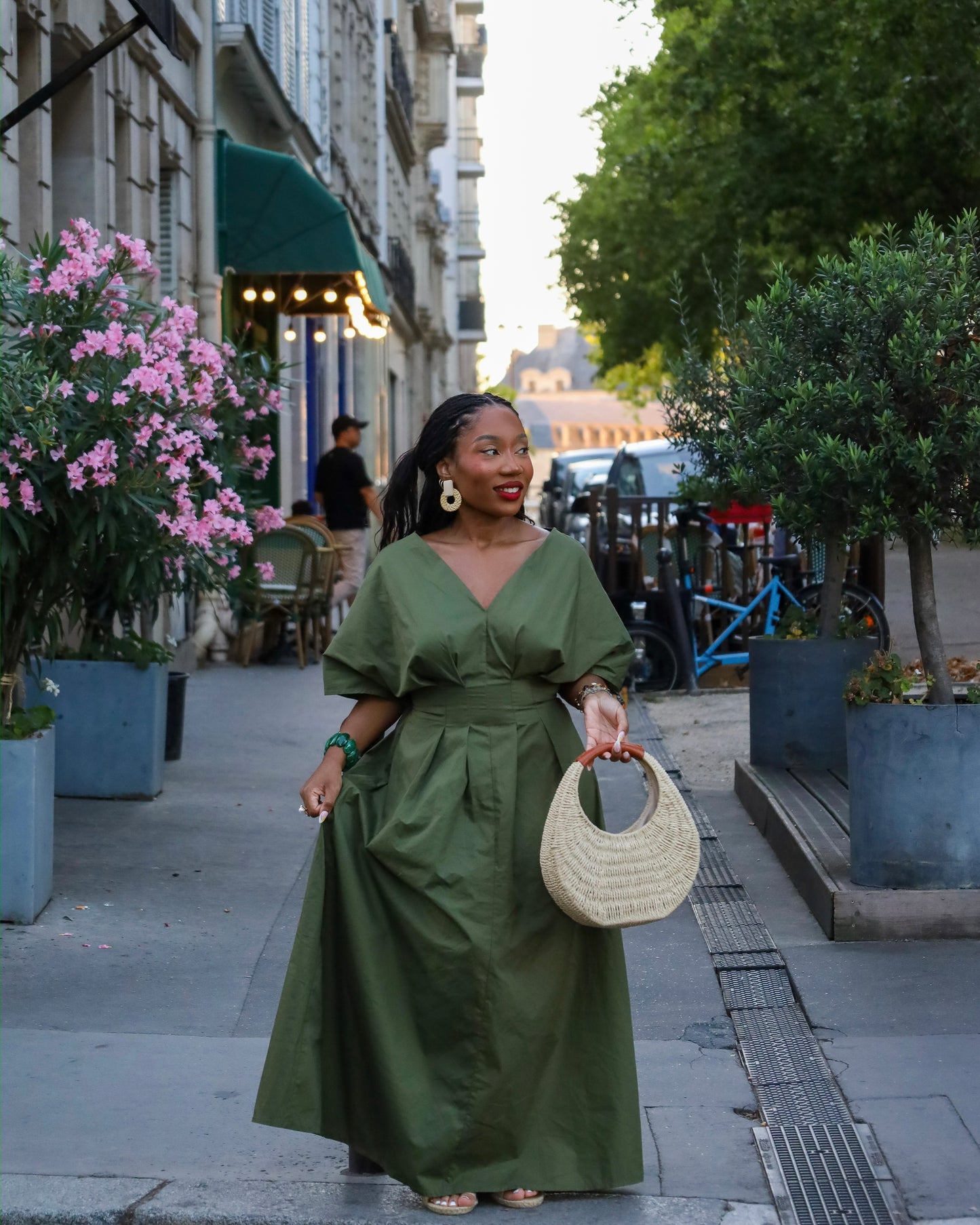 Robe kaki à nouer à la taille