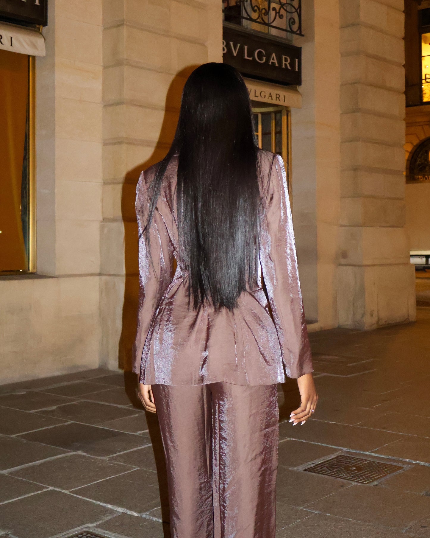 Tailleur marron satiné