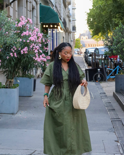 Robe kaki à nouer à la taille